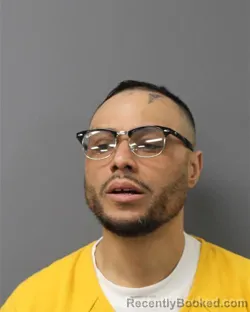Mugshot of LUIS ALBERTO LINAREZ