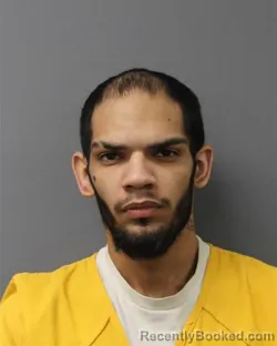 Mugshot of KERMITH ALBERTO CINTRON-HERNANDEZ
