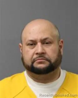 Mugshot of JULIO LINAREZ