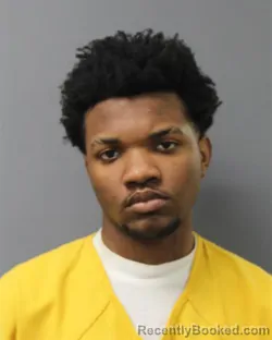 Mugshot of JADIEL BIENVENIDO DOMINGUEZ-PRADO