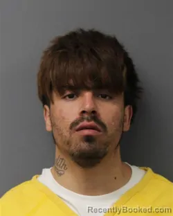 Mugshot of ROBERTO QUINTERO-ARIAS