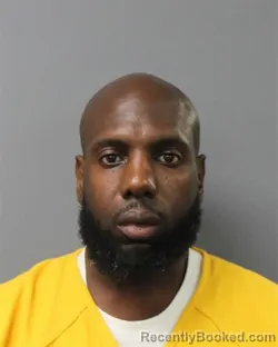 Mugshot of LAQUAWN R SMITH booked in Berks County, Pennsylvania on June 6, 2026