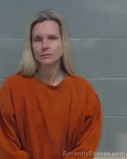 Mugshot of KIMBERLY ANN CARVER