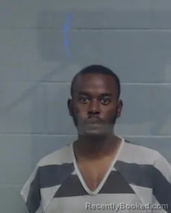 Mugshot of KENDARRIUS JAQUAN CLAIBORNE booked in Washington County, Florida on April 14, 2026