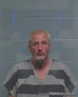 Mugshot of DAVID JOSEPH DAW booked in Washington County, Florida on April 22, 2026