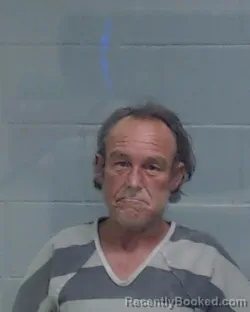 Mugshot of CRAIG ALLEN CARNEGIE booked in Washington County, Florida on April 28, 2026