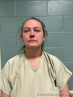 Mugshot of LACEY NICOLE PETRIE booked in Washington County, Florida on May 3, 2026