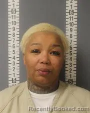 Mugshot of TIANA THOMAS booked in Dauphin County, Pennsylvania on June 30, 2026