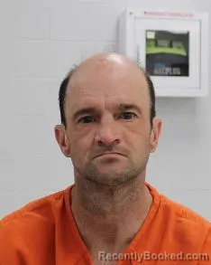 Mugshot of DAVID EDWARD MOOREHEAD