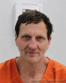 Mugshot of SHELDON TREVOR HALL