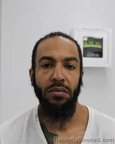 Mugshot of RYAN THOMAS GOMEZ