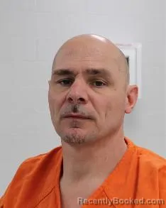 Mugshot of FRANK MICKEY TARR