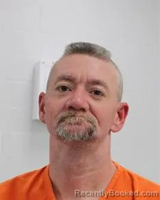 Mugshot of WARREN DALE NICKLOW