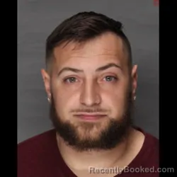 Mugshot of SHJON AVERY DAUB