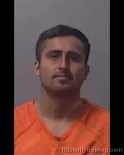 Mugshot of JONATHAN SALAZAR-YAT