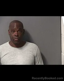 Mugshot of MARDREON TAFOREST GATLIN booked in Calhoun County, Florida on March 30, 2026