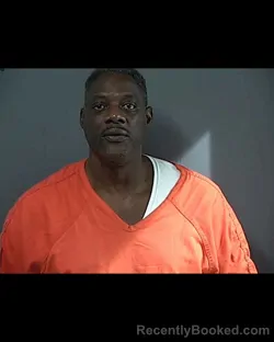 Mugshot of ALVIN DEREAK CHAMBERS booked in Calhoun County, Florida on April 3, 2026