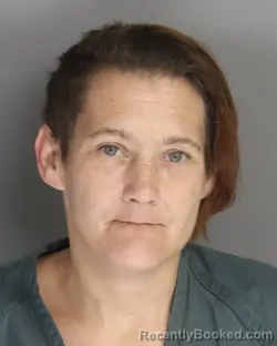 Mugshot of MARGARETTE WADE