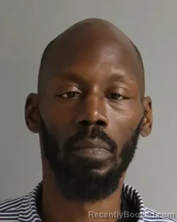 Mugshot of DERRICK VALENTINE