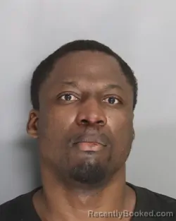 Mugshot of CARRINGTON SMITH