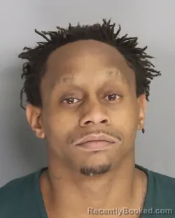 Mugshot of DEONTRA SCRUGGS