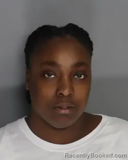 Mugshot of LATIFAH WILLIAMS