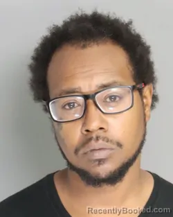 Mugshot of JERMAINE CUMMINGS