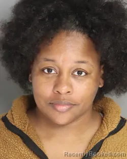 Mugshot of SHANICE FRAZIER