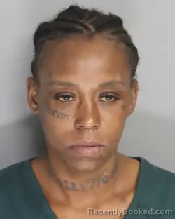 Mugshot of LASHAINA MOORE