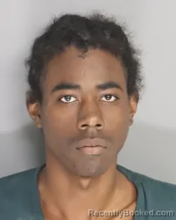 Mugshot of QUAMAINE LYONS