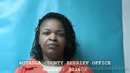Mugshot of SHARHONDA LATIRICE DENISH