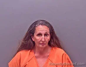 Mugshot of NEKIA MARIE DENNIS booked in Baldwin County, Alabama on March 3, 2026