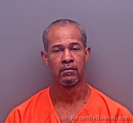 Mugshot of MARQUS LEVON BENDOLPH