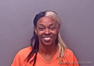 Mugshot of MARCUSHA MYANGEL NETTLES