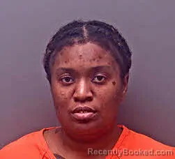 Mugshot of SHANECQWA ANDRENIKI HINDS