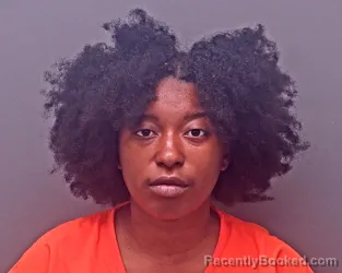 Mugshot of CHERIVYONA SHANYA ARNOLD booked in Baldwin County, Alabama on May 5, 2026