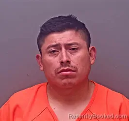 Mugshot of NERI ESCALANTE-PEREZ