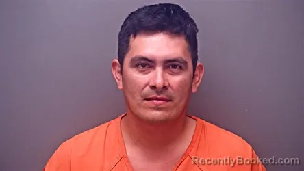 Mugshot of YURI OBANDO-PEREZ