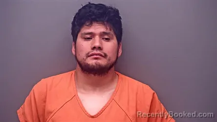 Mugshot of JULIO CESAR HERNANDEZ-SANTIZ