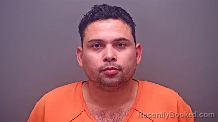 Mugshot of JUAN VELASQUEZ LINARES