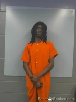 Mugshot of LANDON SHAYNE EZELL