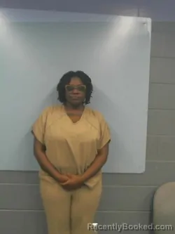 Mugshot of MARESHA SEREMONE THORNTON