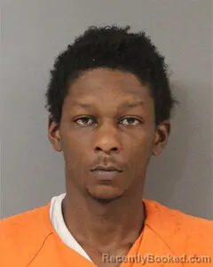 Mugshot of DECAMERON HENDERSON