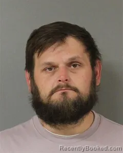 Mugshot of DUSTIN SHANEYFELT booked in Blount County, Alabama on April 24, 2026