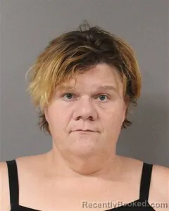 Mugshot of BETH CHASTEEN booked in Blount County, Alabama on June 8, 2026