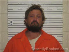 Mugshot of TRAVIS SHIPP