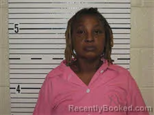 Mugshot of TIFFANY C LEONARD