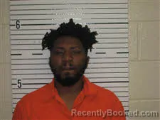 Mugshot of JAQUAVIOUS CLARK