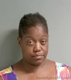 Mugshot of Valencia Gooden booked in Calhoun County, Alabama on September 21, 2026