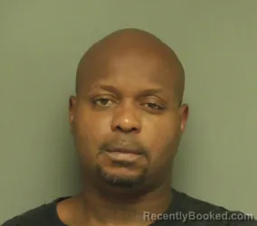 Mugshot of Otis Hunter booked in Calhoun County, Alabama on April 24, 2026